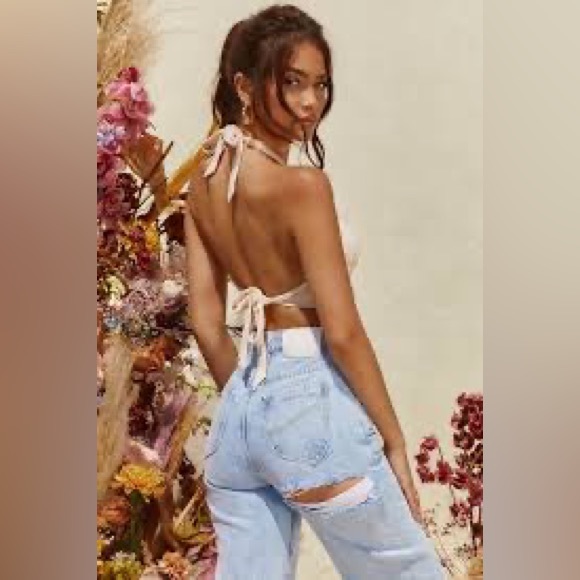 Oh Polly Bound By Love cropped backless halter top in ivory - Picture 5 of 10